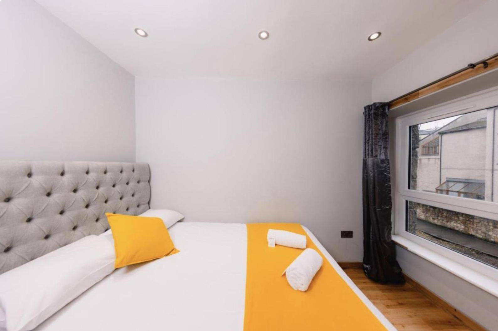 Superb Luxury Apartment By Canal - Central Edinburgh Bagian luar foto